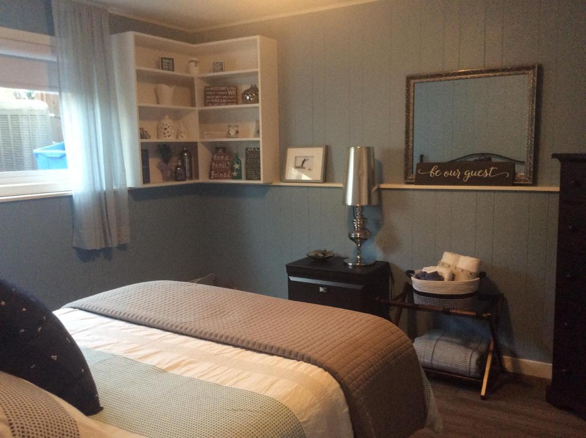 Berkie'S Bed & Breakfast Port Alberni Ngoại thất bức ảnh